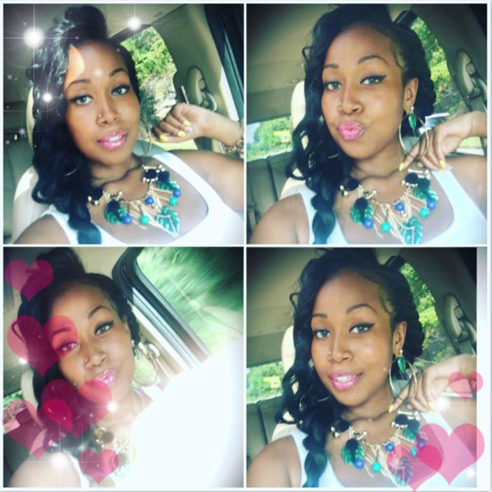 Meet your Posher, Carriana